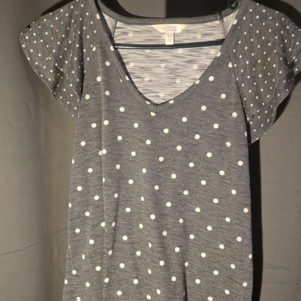 LC Lauren Conrad Charcoal Polka Dot Short Sleeve Top